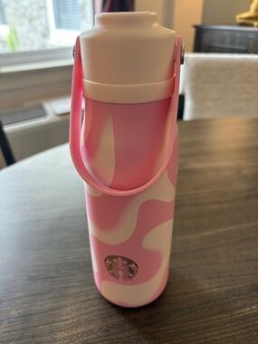 STARBUCKS PINK DRINK STAINLESS STEEL WATER BOTTLE